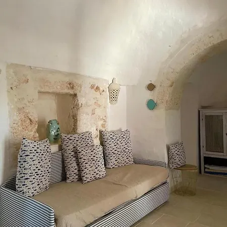 Holiday home Trullo Lucia *